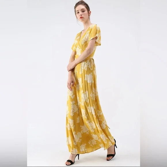 Lulus Heart Of Marigold Wrap Maxi Dress in Yellow Floral at Nordstrom, Size X-Small Lulus Heart Of Marigold Wrap Maxi Dress in Yellow Floral at Nordstrom, Size X-Small